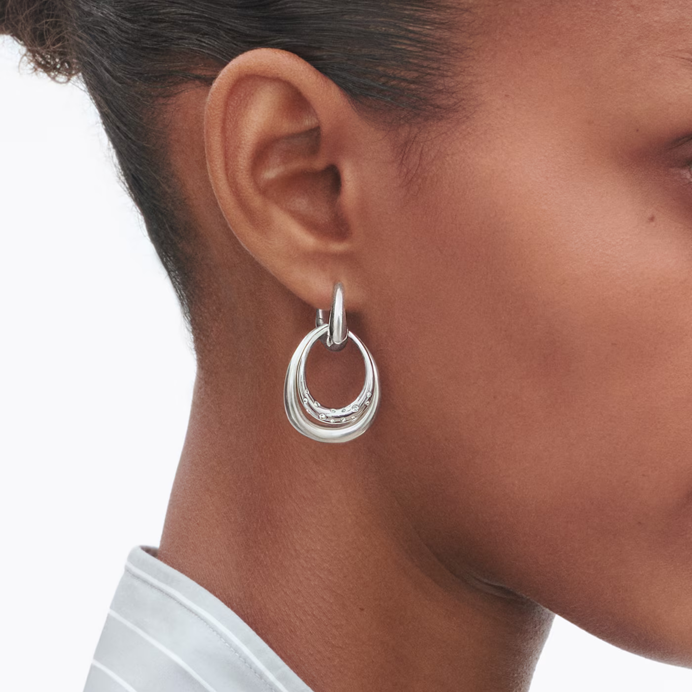 Alternative view of GEORG JENSEN - OFFSPRING EARRING 433E SILVER RH MEDIUM DIA 0.08 CT